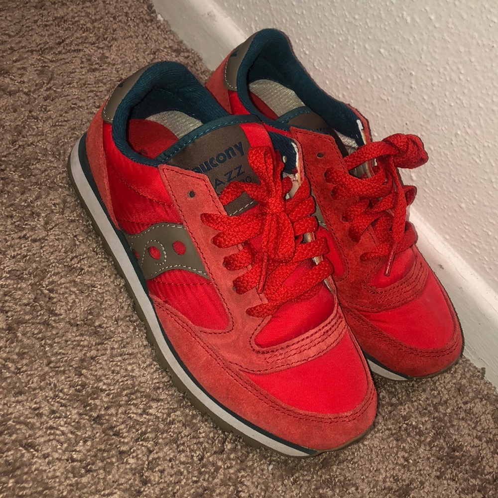Saucony shoes